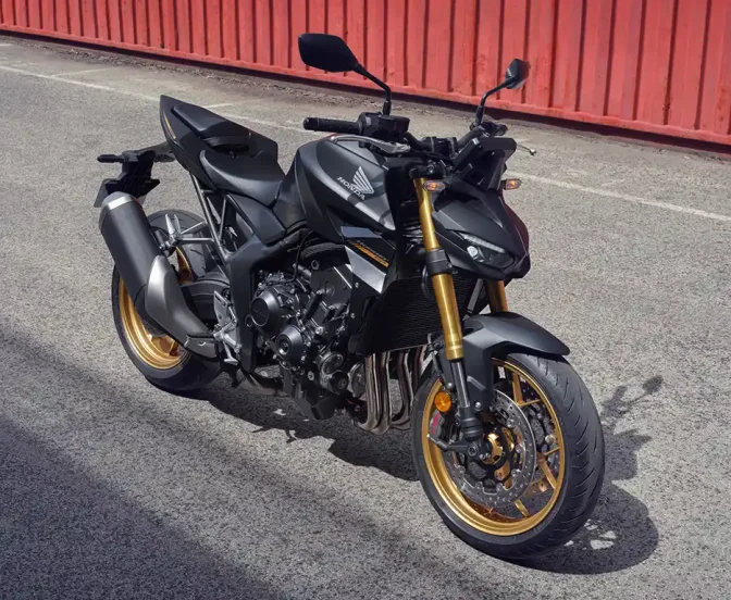 2025-CB1000HORNET_SP_Location_Static_0114_L_Design – Versão SP 2025-CB1000HORNET_SP_Location_Static_0114_L_Design - Versão SP
