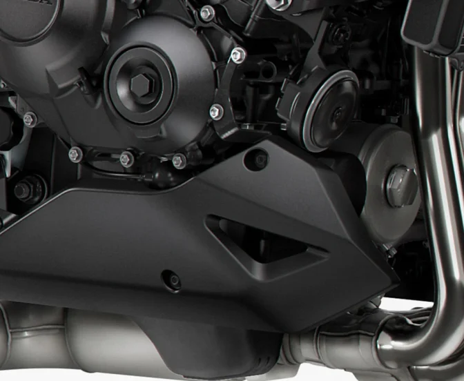 2025-CB1000HORNET_studio_MAT_BALLISTIC_BLACK_METALLIC_SP_Sport_Close-Up_Under_Cowl_L_Tecnologia – Versão SP 2025-CB1000HORNET_studio_MAT_BALLISTIC_BLACK_METALLIC_SP_Sport_Close-Up_Under_Cowl_L_Tecnologia - Versão SP